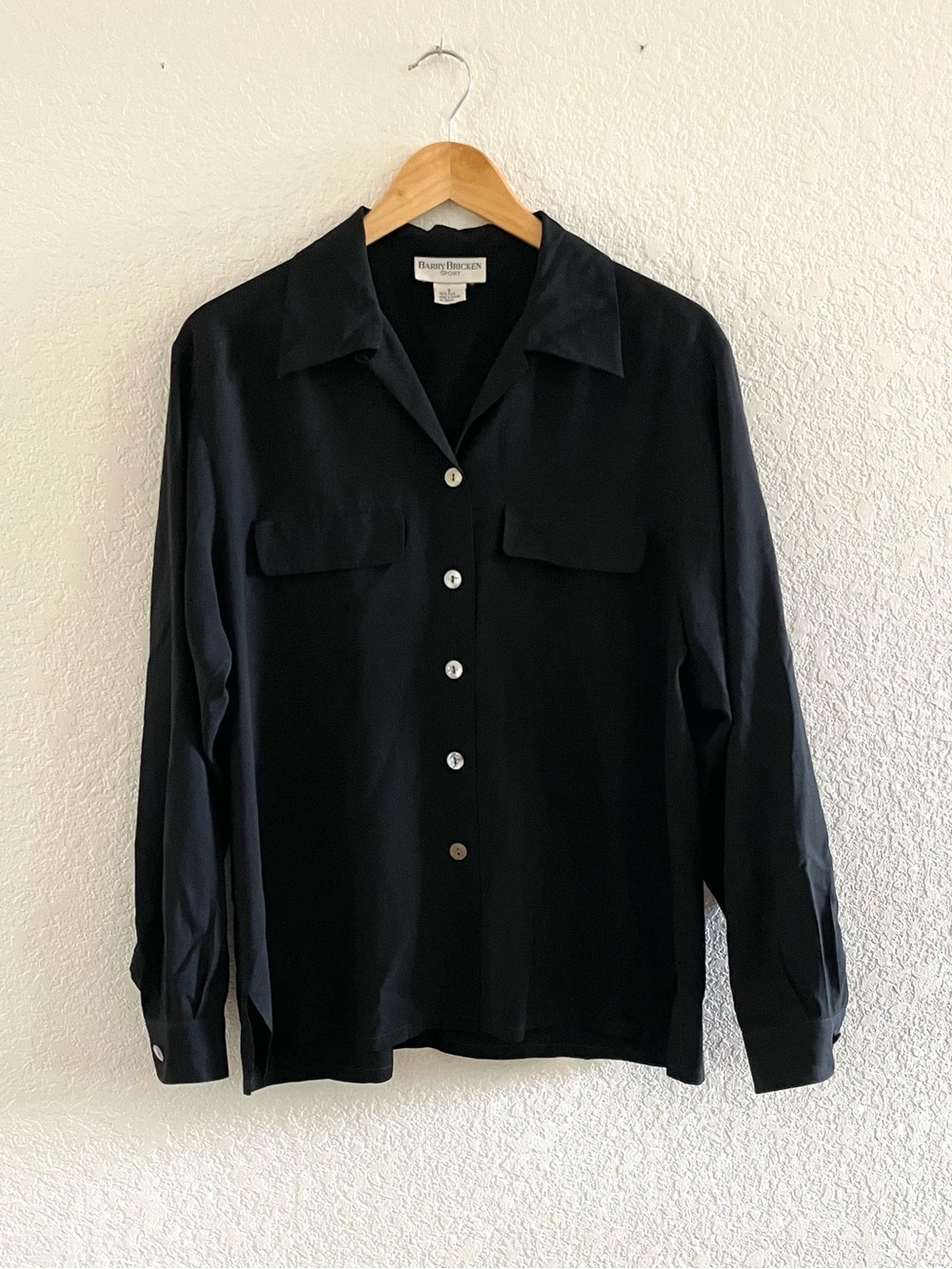 Vintage Barry Bricken Sport 100% Silk Black Blouse Sz Small